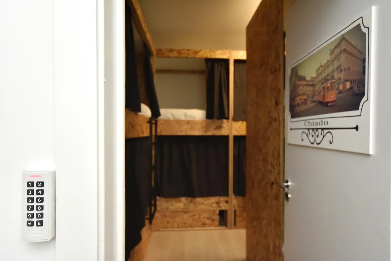 S&S Hostel Лиссабон