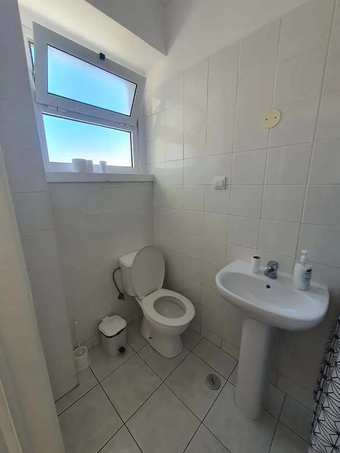 S&S Hostel Лиссабон Португалия